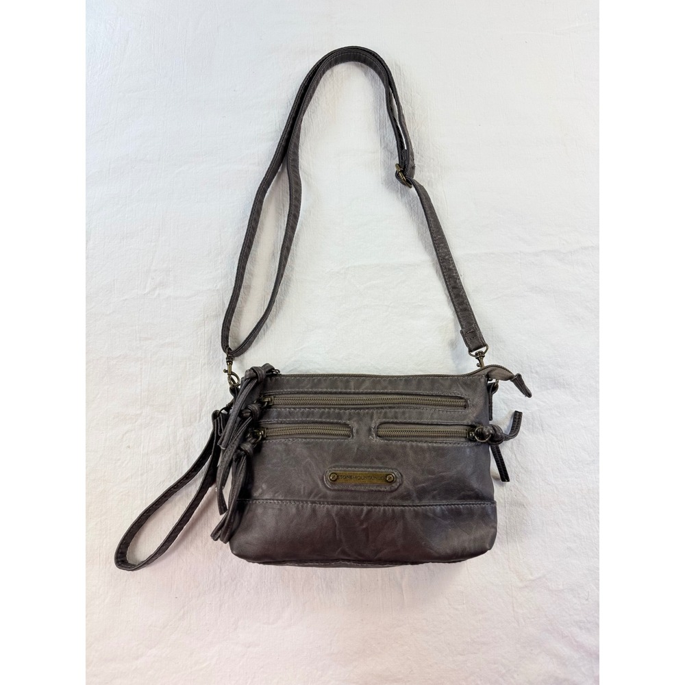 Stone Mountain USA Grey‎ Faux Leather Multi-Pocket Crossbody Bag 9AF1214-5